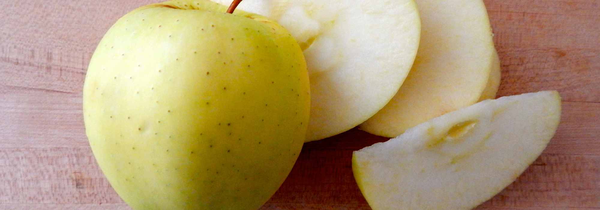 La pomme : golden, rouge, verte  le fruit d'automne bon pour la
