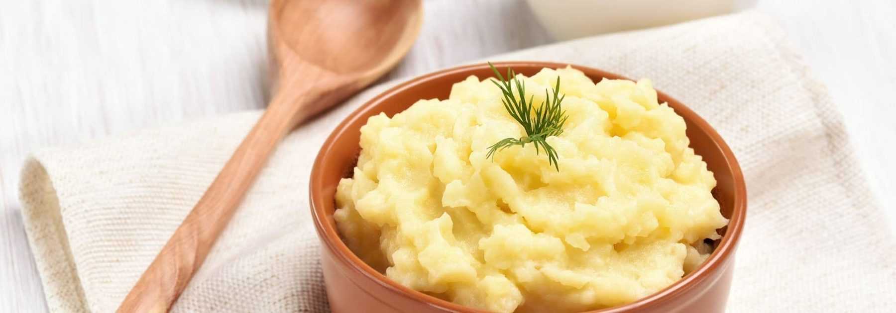 Recette Purée de pommes de terre - La cuisine familiale : Un plat, Une  recette