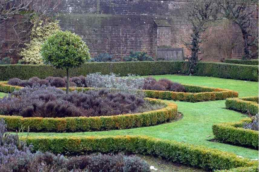 styles jardin carre